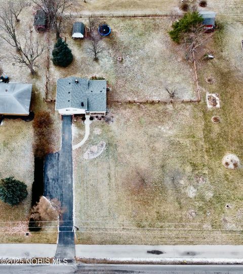 Tiny photo for 1139 N Stadium Road, Oregon, OH 43616 (MLS # 10002660)