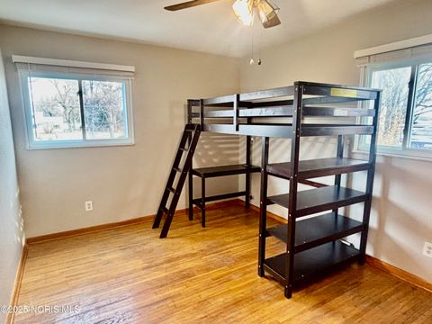 Tiny photo for 1139 N Stadium Road, Oregon, OH 43616 (MLS # 10002660)