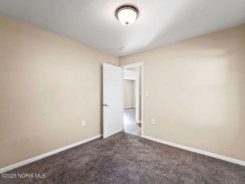 Tiny photo for 5404 Harschel Drive, Toledo, OH 43623 (MLS # 10000715)