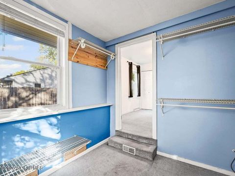 Tiny photo for 5404 Harschel Drive, Toledo, OH 43623 (MLS # 10000715)