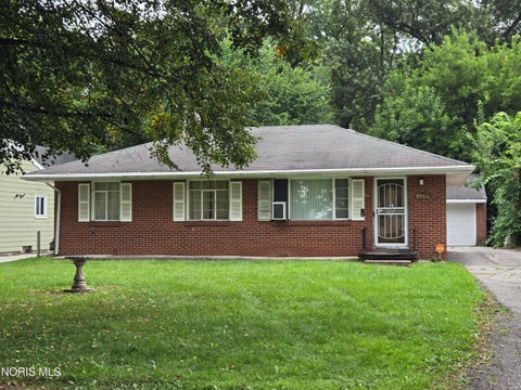 Photo for 744 Cuthbert Road