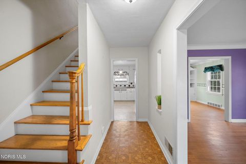 Tiny photo for 2207 Marlow Road, Toledo, OH 43613 (MLS # 10004332)