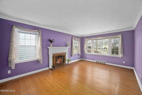 Tiny photo for 2207 Marlow Road, Toledo, OH 43613 (MLS # 10004332)