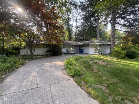 Tiny photo for 3534 E Lincolnshire Boulevard, Toledo, OH 43606 (MLS # 10010960)