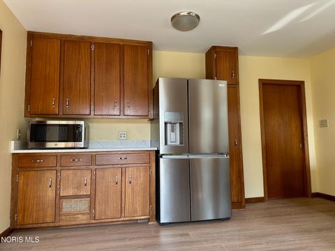 Tiny photo for 6411 Hilltop Lane, Maumee, OH 43537 (MLS # 10010991)