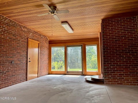 Tiny photo for 6411 Hilltop Lane, Maumee, OH 43537 (MLS # 10010991)