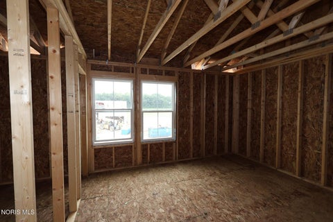 Tiny photo for 952 Creekside Lane, Bowling Green, OH 43402 (MLS # 10013458)