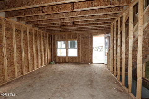 Tiny photo for 952 Creekside Lane, Bowling Green, OH 43402 (MLS # 10013458)