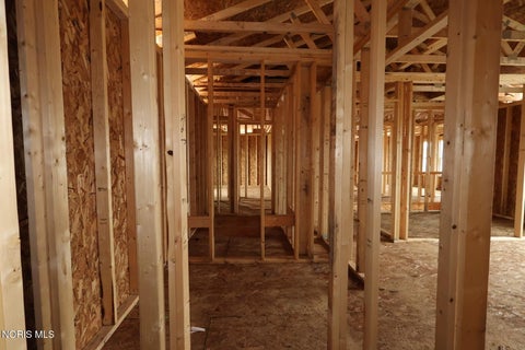 Tiny photo for 952 Creekside Lane, Bowling Green, OH 43402 (MLS # 10013458)