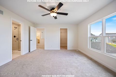 Tiny photo for 122 Valley Hall Drive, Perrysburg, OH 43551 (MLS # 10003415)