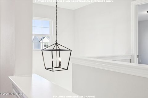 Tiny photo for 122 Valley Hall Drive, Perrysburg, OH 43551 (MLS # 10003415)