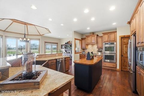 Tiny photo for 4754 Holt Road, Sylvania, OH 43560 (MLS # 10006544)