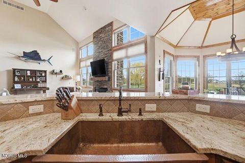 Tiny photo for 4754 Holt Road, Sylvania, OH 43560 (MLS # 10006544)