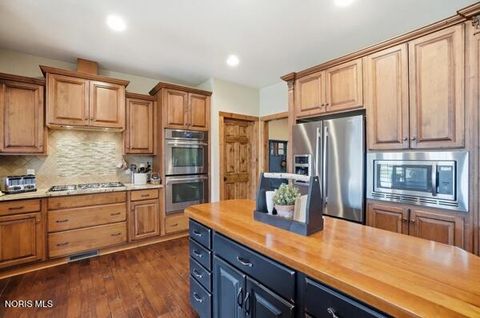 Tiny photo for 4754 Holt Road, Sylvania, OH 43560 (MLS # 10006544)