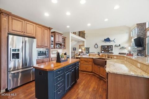 Tiny photo for 4754 Holt Road, Sylvania, OH 43560 (MLS # 10006544)