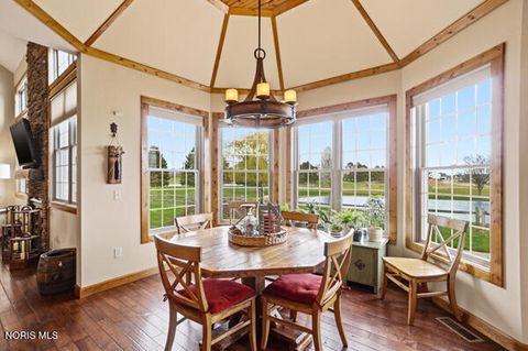 Tiny photo for 4754 Holt Road, Sylvania, OH 43560 (MLS # 10006544)