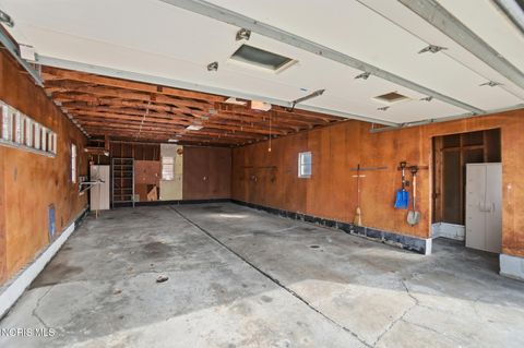 Tiny photo for 120 W Melrose Avenue, Findlay, OH 45840 (MLS # 10004904)