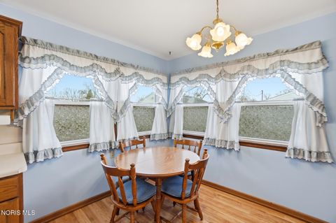 Tiny photo for 120 W Melrose Avenue, Findlay, OH 45840 (MLS # 10004904)