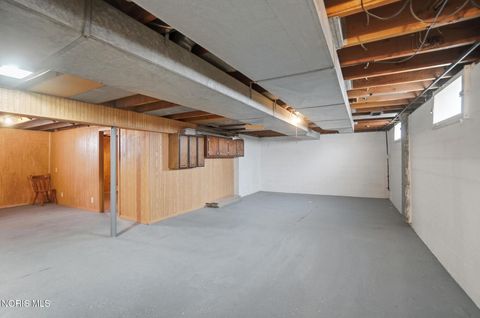 Tiny photo for 120 W Melrose Avenue, Findlay, OH 45840 (MLS # 10004904)