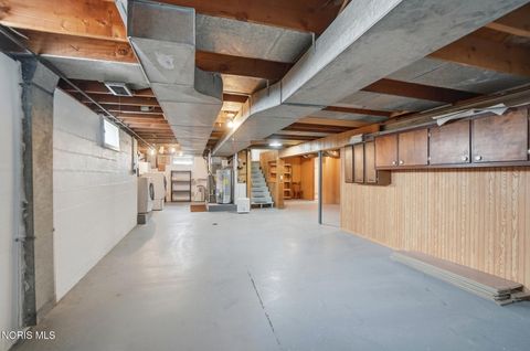 Tiny photo for 120 W Melrose Avenue, Findlay, OH 45840 (MLS # 10004904)