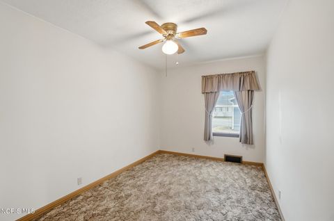 Tiny photo for 120 W Melrose Avenue, Findlay, OH 45840 (MLS # 10004904)