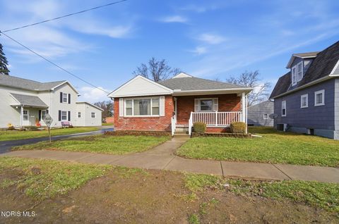 Tiny photo for 120 W Melrose Avenue, Findlay, OH 45840 (MLS # 10004904)