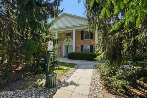 Condo For Sale - 4243 W Bancroft Street #APT 101W<br/> Toledo, OH 43615