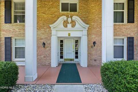 Tiny photo for 4243 W Bancroft Street #Apt 101w, Toledo, OH 43615 (MLS # 10012657)