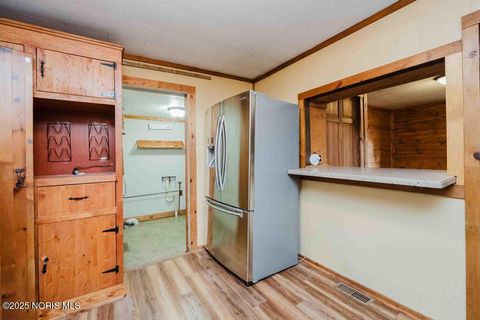 Tiny photo for 412 E Lima Street, Forest, OH 45843 (MLS # 10000911)