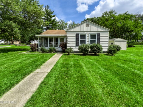 Tiny photo for 4436 Foxglove Road, Toledo, OH 43623 (MLS # 10012568)