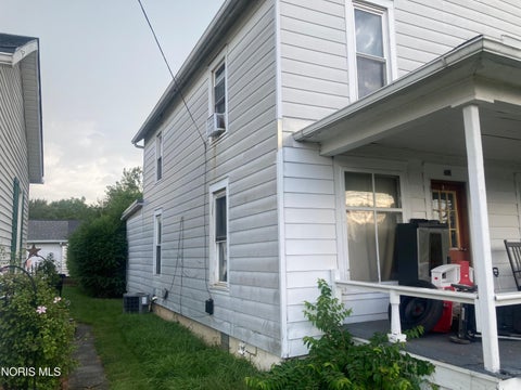 Tiny photo for 502 Short Elm Street, Fostoria, OH 44830 (MLS # 10013724)