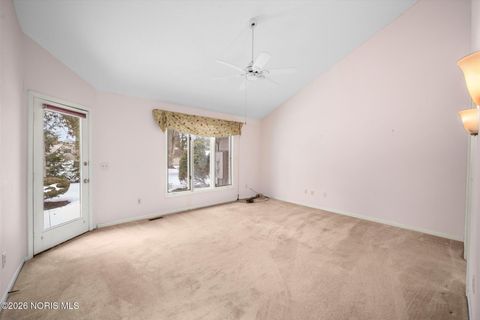 Tiny photo for 6753 Carrie Pine Lane, Toledo, OH 43617 (MLS # 10004070)