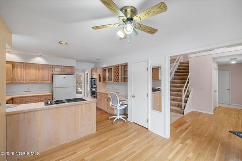 Tiny photo for 6753 Carrie Pine Lane, Toledo, OH 43617 (MLS # 10004070)