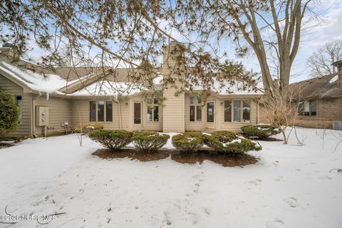 Tiny photo for 6753 Carrie Pine Lane, Toledo, OH 43617 (MLS # 10004070)