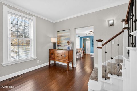 Tiny photo for 626 Corey Street, Maumee, OH 43537 (MLS # 10004570)