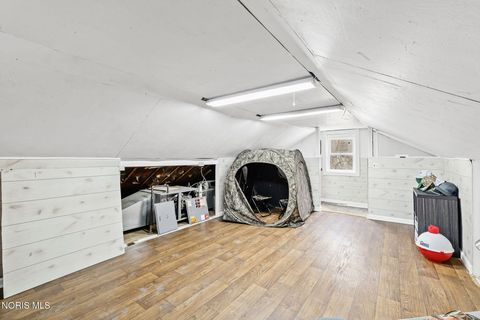 Tiny photo for 626 Corey Street, Maumee, OH 43537 (MLS # 10004570)