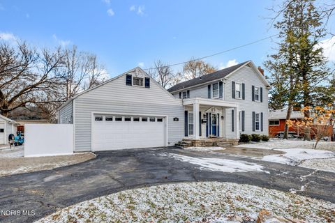 Tiny photo for 626 Corey Street, Maumee, OH 43537 (MLS # 10004570)