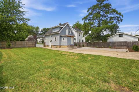 Tiny photo for 815 Woodsdale Avenue, Toledo, OH 43609 (MLS # 10011774)