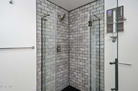 Tiny photo for 815 Woodsdale Avenue, Toledo, OH 43609 (MLS # 10011774)