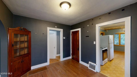 Tiny photo for 3317 Northwood Avenue, Toledo, OH 43606 (MLS # 10013565)
