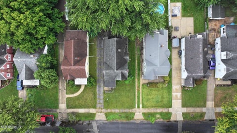 Tiny photo for 3317 Northwood Avenue, Toledo, OH 43606 (MLS # 10013565)