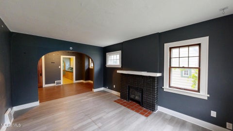 Tiny photo for 3317 Northwood Avenue, Toledo, OH 43606 (MLS # 10013565)