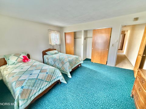 Tiny photo for 26810 Woodland Court, Millbury, OH 43447 (MLS # 10005409)