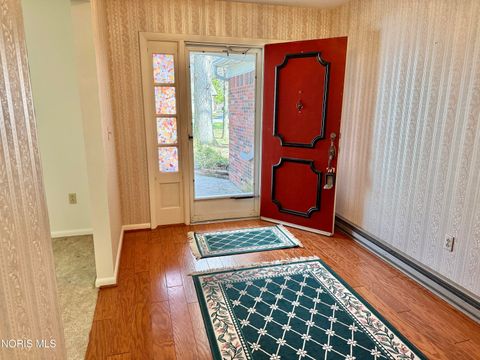 Tiny photo for 26810 Woodland Court, Millbury, OH 43447 (MLS # 10005409)