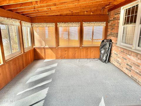 Tiny photo for 26810 Woodland Court, Millbury, OH 43447 (MLS # 10005409)