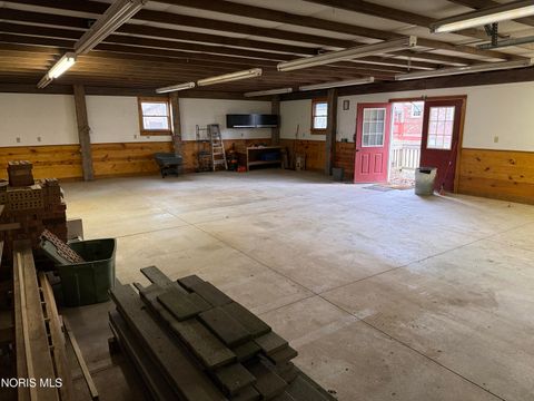 Tiny photo for 26810 Woodland Court, Millbury, OH 43447 (MLS # 10005409)