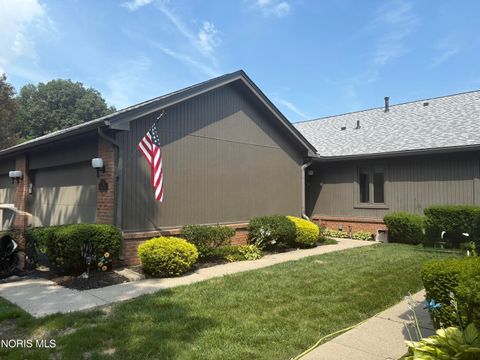 Tiny photo for 23 Exeter Road, Perrysburg, OH 43551 (MLS # 10010196)