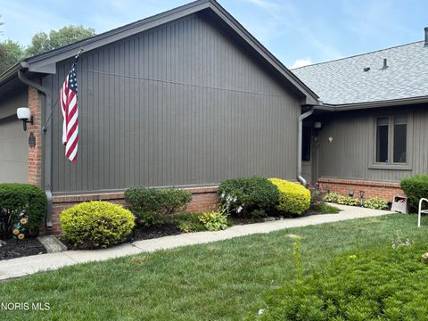 Tiny photo for 23 Exeter Road, Perrysburg, OH 43551 (MLS # 10010196)