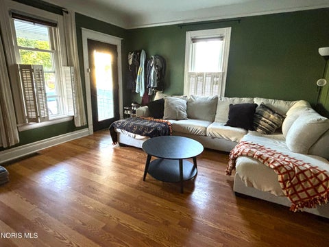Tiny photo for 139 Bergin Street, Rossford, OH 43460 (MLS # 10009020)