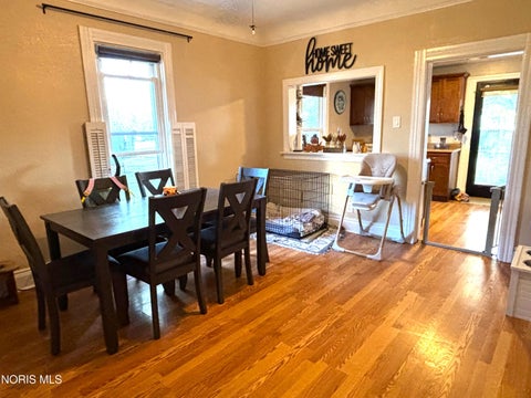Tiny photo for 139 Bergin Street, Rossford, OH 43460 (MLS # 10009020)